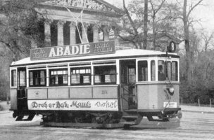 BSzKRt tramcar of BVVV-origin at Hősök tere