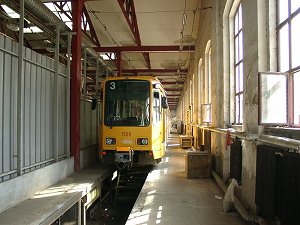 TW6000 inside depot Szva
