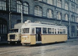 A 3600-series car at Drva utca on route 15A